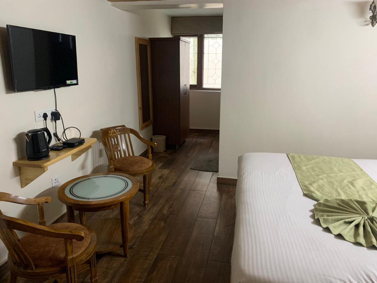 The Kumaon Retreat Hotel ไนนิตาล ภายนอก รูปภาพ